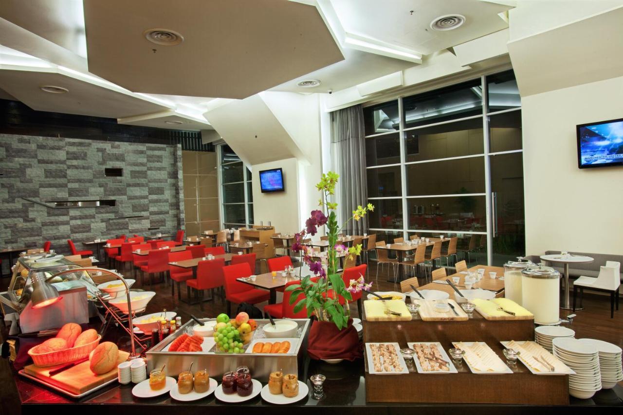 PARKROYAL Serviced Suites Kuala Lumpur Restoran foto
